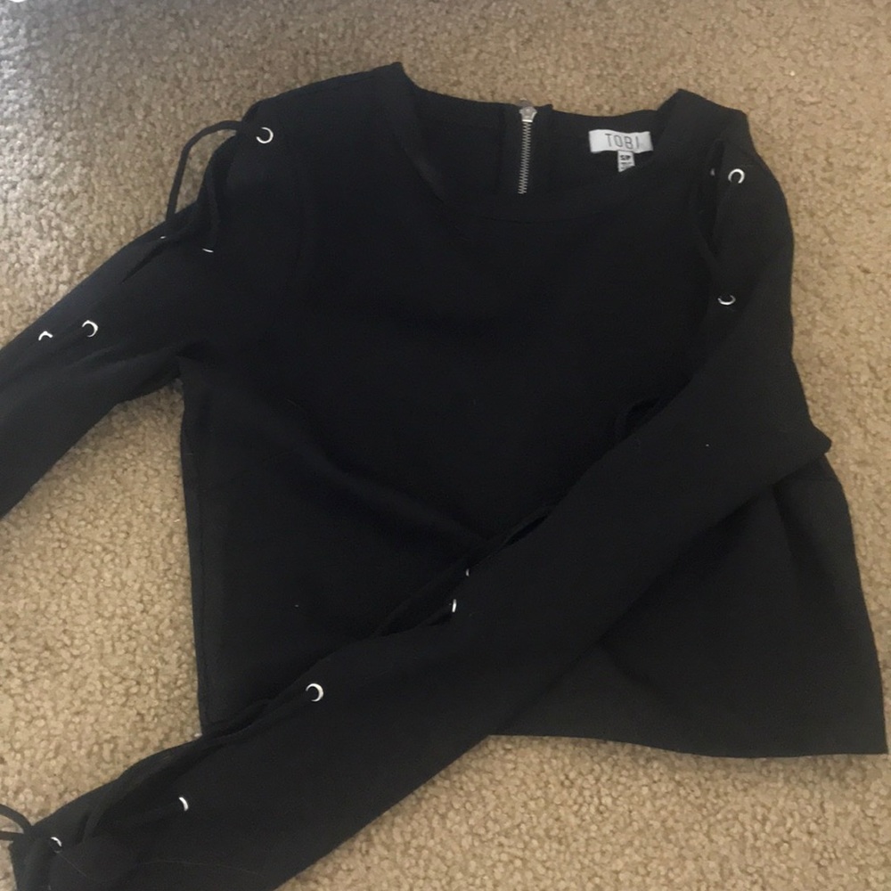 Tobi cropped